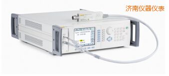��(j��)��Low Phase Noise Reference Source